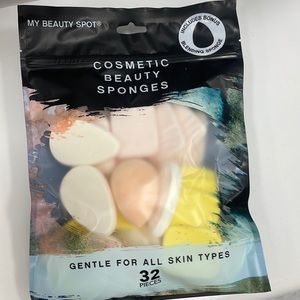 32 foam makeup sponges